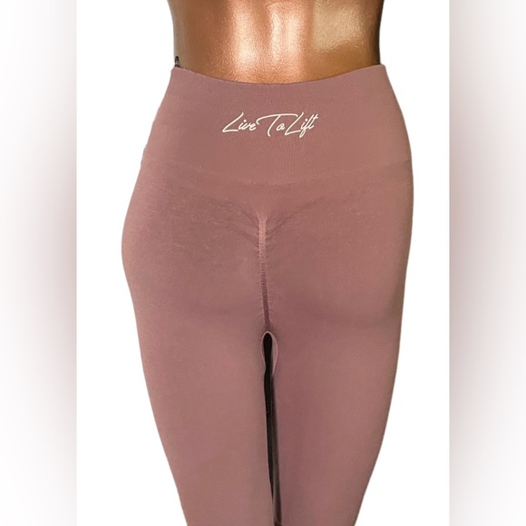 “Live To Lift” Leggings - Picture 3 of 9